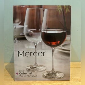 Set Of 4 Cabernet Wine Glasses Made By Mercer. Brand New In Box.